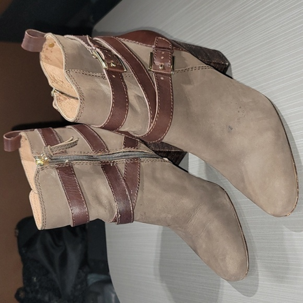 LOUISE‎ ET CIE Lo-Seneca Brown Leather Heeled Boots Women's 8.5 Great Condition